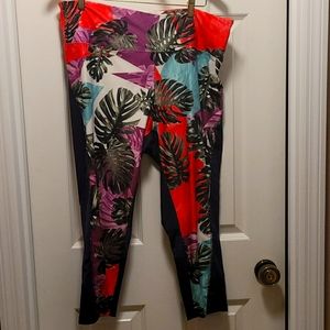 Merika Workout Capris Size 1X